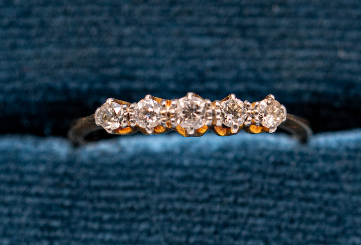 18k old cut belcher set diamond five stone ring